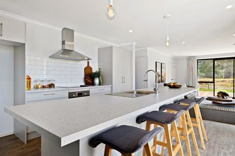 Photo of property in 9 Isthmus Place, Lake Hawea, Wanaka, 9382