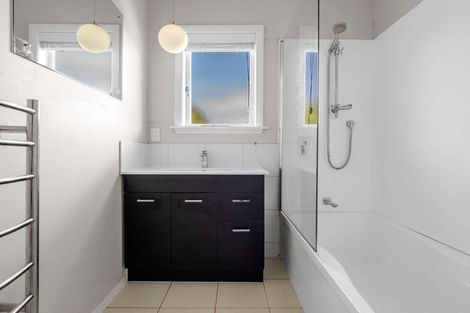 Photo of property in 40 Robinson Street, Cambridge, 3434