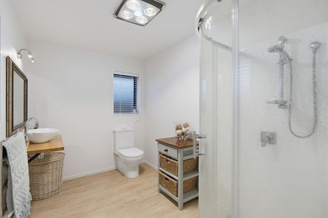 Photo of property in 2/3 Loe Place, Amberley, 7410