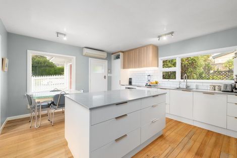 Photo of property in 27 Whero Avenue, Diamond Harbour, Lyttelton, 8971