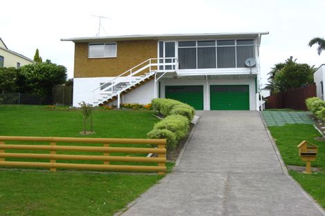 Photo of property in 57 Pacific Parade, Army Bay, Whangaparaoa, 0930