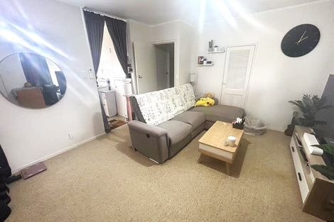 Photo of property in 8 Dinglebank Road, Mount Wellington, Auckland, 1060