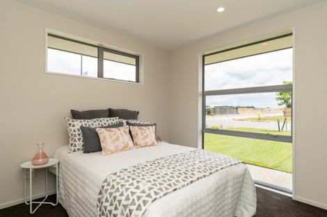 Photo of property in 1 Fry Place, Rolleston, 7614