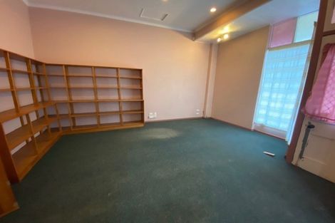 Photo of property in 125 Bridge Street, Eltham, 4322