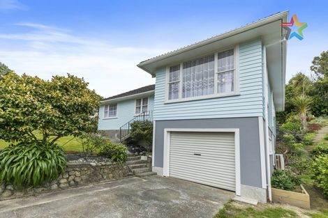 Photo of property in 40 Dowse Drive, Maungaraki, Lower Hutt, 5010