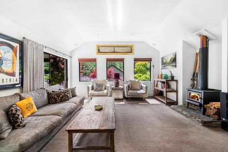 Photo of property in 6 Chartres Lane, Arrowtown, 9302