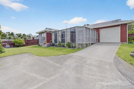 Photo of property in 23 Faram Place, Massey, Auckland, 0614