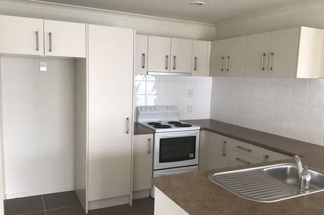 Photo of property in 114 Porchester Road, Papakura, 2110
