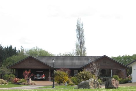 Photo of property in 26 Holden Avenue, Holdens Bay, Rotorua, 3010