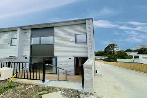 Photo of property in 309 Don Buck Road, Massey, Auckland, 0614