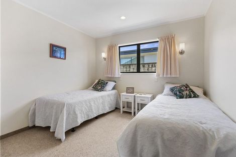 Photo of property in 5a Hillview Road, Waihi Beach, 3611