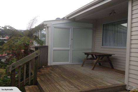 Photo of property in 77a Bassett Road, Johnsonville, Wellington, 6037