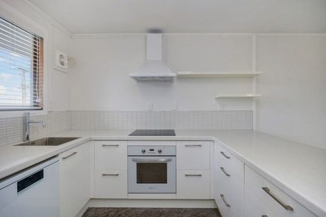 Photo of property in 2/44 Esplanade Road, Mount Eden, Auckland, 1024
