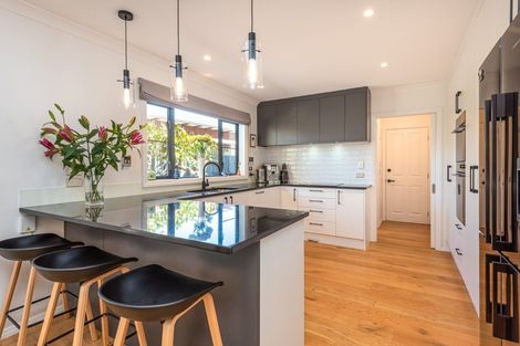 Photo of property in 16 Clyde Road, Upper Riccarton, Christchurch, 8041