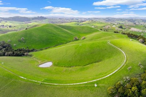 Photo of property in 100 Marohemo Road, Maungaturoto, 0583