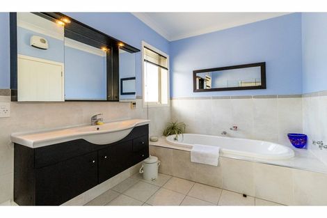 Photo of property in 260 Spur Road, Hadlow, Timaru, 7975