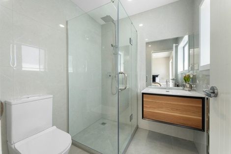 Photo of property in 5a Braeburn Place, Takanini, 2112