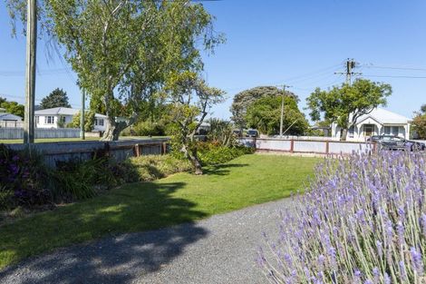 Photo of property in 3 Haldane Street, Elgin, Gisborne, 4010