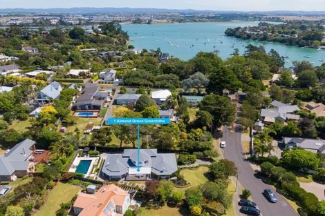 Photo of property in 1 Almond Grove, Greenhithe, Auckland, 0632