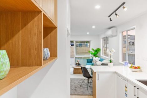 Photo of property in 40b Tiroroa Avenue, Te Atatu South, Auckland, 0610