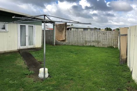 Photo of property in 3/76 Helvetia Road, Pukekohe, 2120