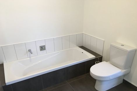 Photo of property in 29d Eastview Road, Glen Innes, Auckland, 1072