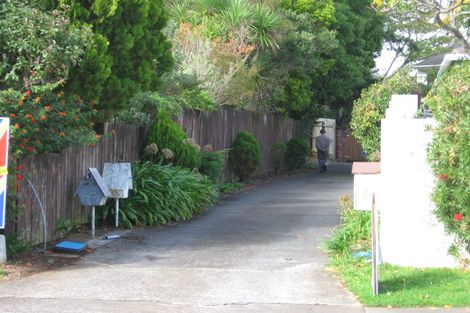 Photo of property in 1/20 Cornelian Crescent, Half Moon Bay, Auckland, 2012