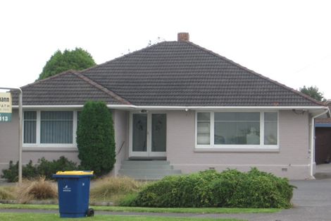 Photo of property in 1/20 Te Atatu Road, Te Atatu South, Auckland, 0610