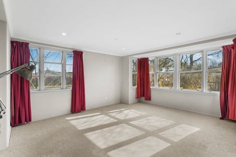Photo of property in 8 Ballantyne Avenue, Upper Riccarton, Christchurch, 8041