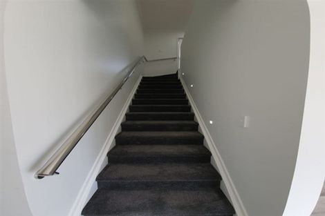 Photo of property in 11 Warbler Crescent, Papakura, 2110