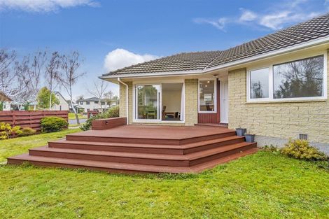 Photo of property in 23 Jenkins Avenue, Redwood, Christchurch, 8051
