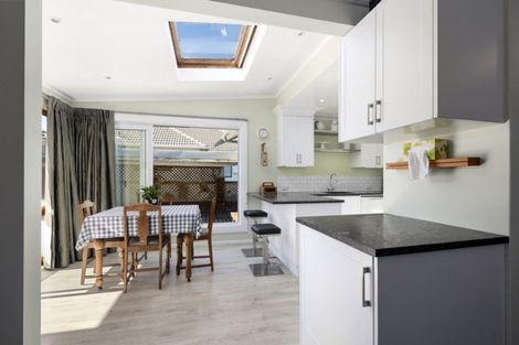 Photo of property in 38 Stellin Street, Boulcott, Lower Hutt, 5011