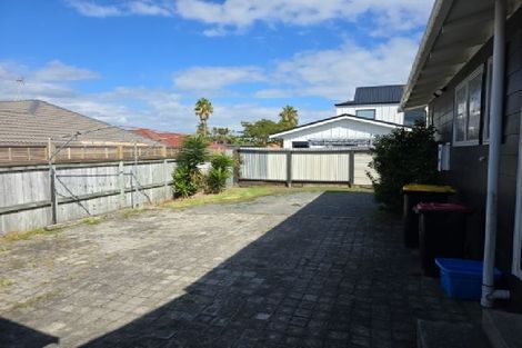 Photo of property in 1166 Papamoa Beach Road, Papamoa Beach, Papamoa, 3118