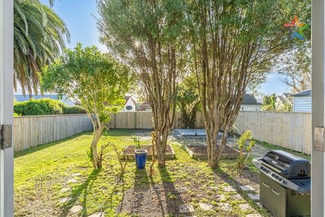 Photo of property in 133 Waddington Drive, Naenae, Lower Hutt, 5011