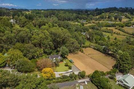 Photo of property in 94 Kennedy Road, Dairy Flat, Albany, 0792