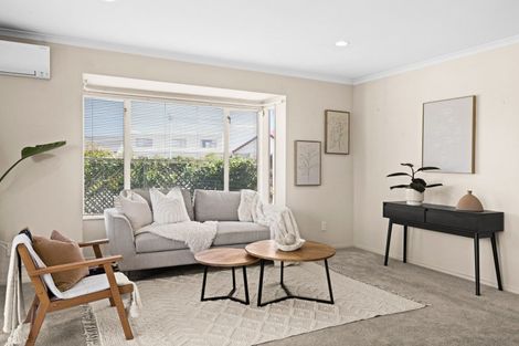 Photo of property in 5/212 Grove Road, Mayfair, Hastings, 4122