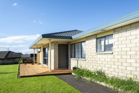 Photo of property in 32 Dillon Drive, Bell Block, New Plymouth, 4312