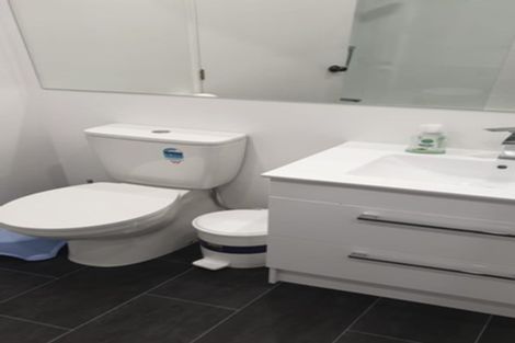 Photo of property in 35 Kentwood Drive, Woodridge, Wellington, 6037