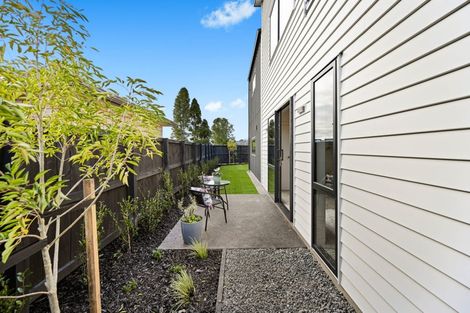 Photo of property in 61 Maanihi Drive, Rototuna North, 3210