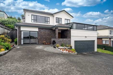 Photo of property in 19b Eske Place, Highland Park, Auckland, 2010