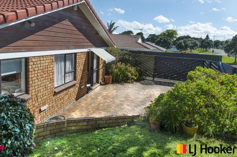 Photo of property in 1/529 Weymouth Road, Weymouth, Auckland, 2103