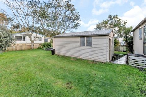 Photo of property in 15 Tamure Place, Ruakaka, 0116