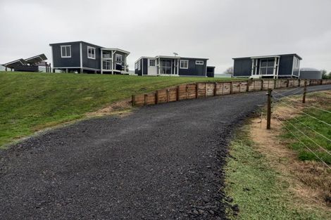 Photo of property in 2197 State Highway 2, Pukehina, Te Puke, 3186