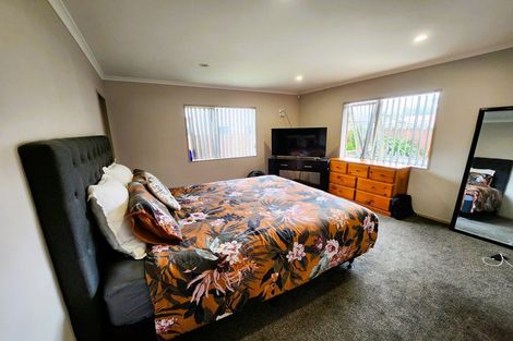 Photo of property in 10 Deveron Road, Manurewa, Auckland, 2102