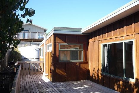 Photo of property in 22 Bonita Avenue, Stanmore Bay, Whangaparaoa, 0932