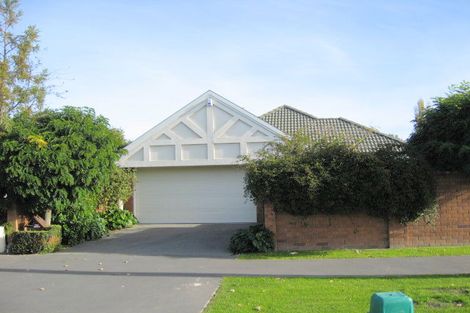 Photo of property in 2/53 Hamilton Avenue, Ilam, Christchurch, 8041