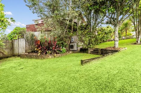 Photo of property in 70 Kate Sheppard Avenue, Torbay, Auckland, 0630