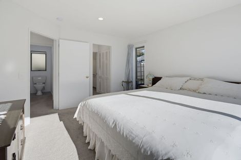 Photo of property in 8 Idesia Grove, Richmond, 7020