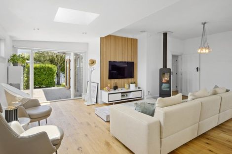 Photo of property in 150 Mays Road, St Albans, Christchurch, 8052