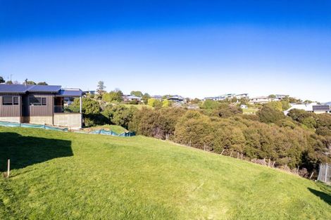 Photo of property in 11 Totara Drive, Duvauchelle, 7581